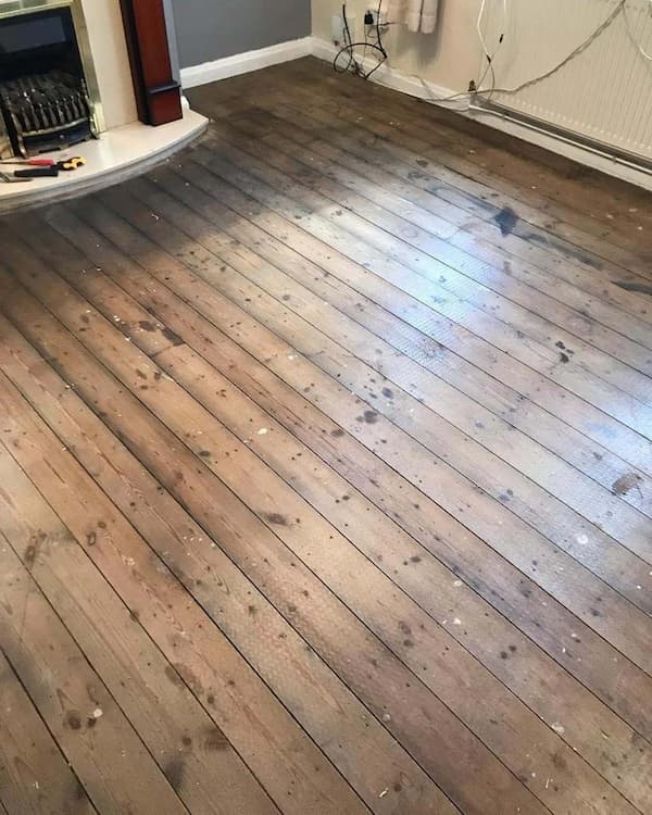 Hemmings Floor Restoration - Pine Floorboards