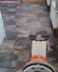 Hemmings Floor Restoration - Deep clean porcelain tiled floor